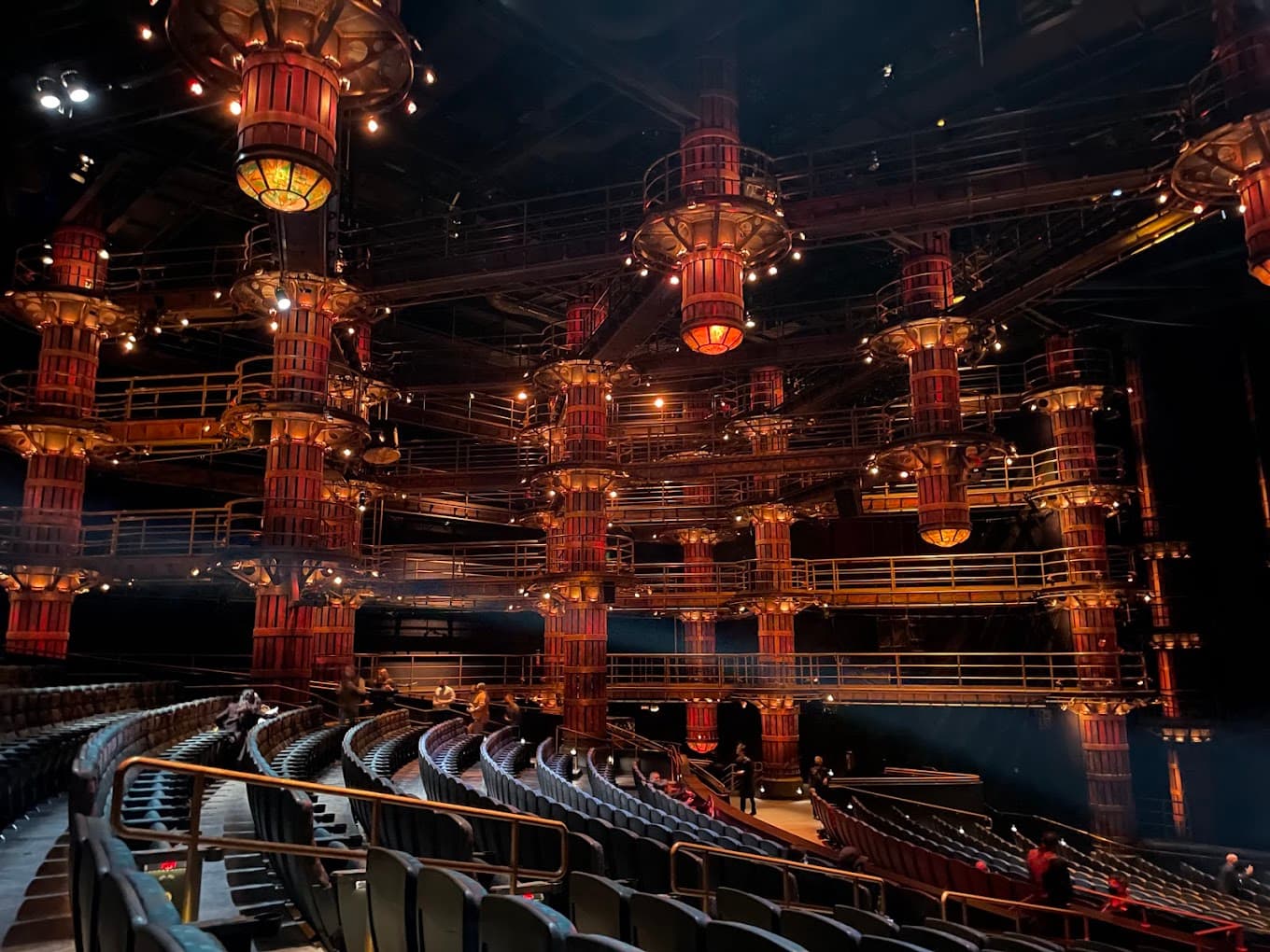 KÀ by Cirque du Soleil - Las Vegas Shows